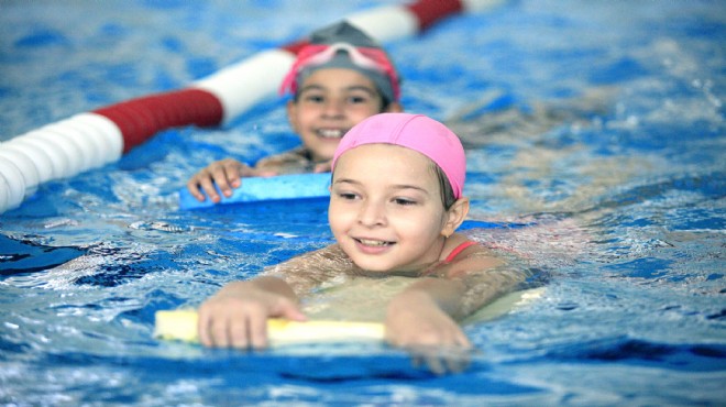 Bornova'da yaz spor okulunda kayıt zamanı