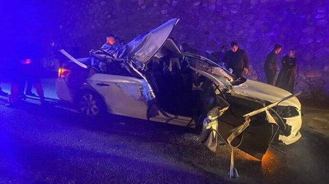 CHP'li Belediye Başkanı'nın otomobili kaza yaptı: 1 ölü, 2 yaralı!