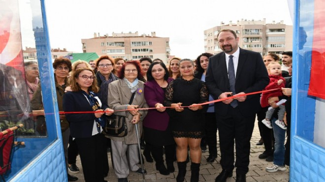 Çiğlili kadınlar işletecek... Manzara Flamingo Cafe açıldı!