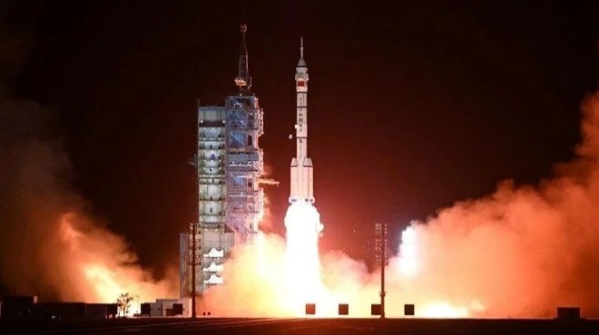 Çin yeni istihbarat uydusunu fırlattı