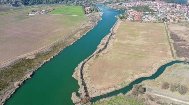 Dalyan Kanalı'ndaki sazlıkların sökülmesine inceleme!