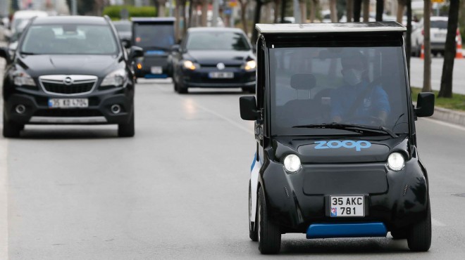 Elektrikli mini araç, 'paylaşımlı' olarak İzmir'de yollara çıktı
