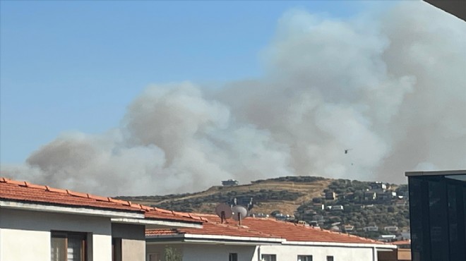 Foça'da yangın: Site, tedbir amaçlı boşaltılıyor