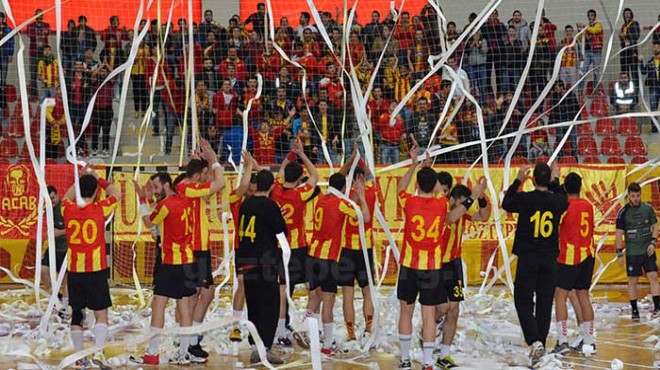 Göztepe Hentbol'da hedef ikinci sıra