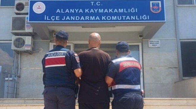 Interpol kırmızı bültenle arıyordu... Antalya'da yakalandı!