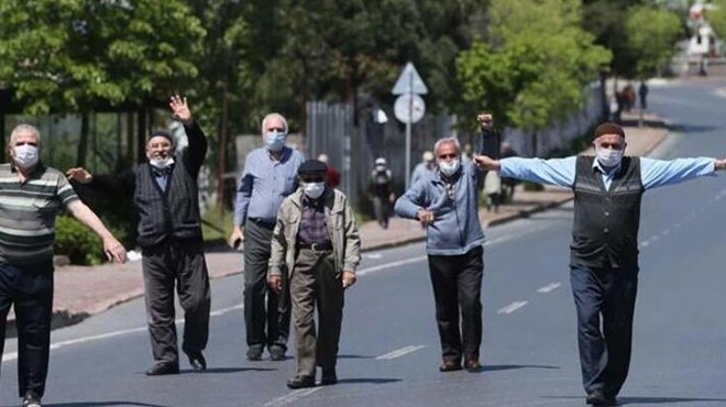 İzmir'de 65 yaş üstü için flaş karar!