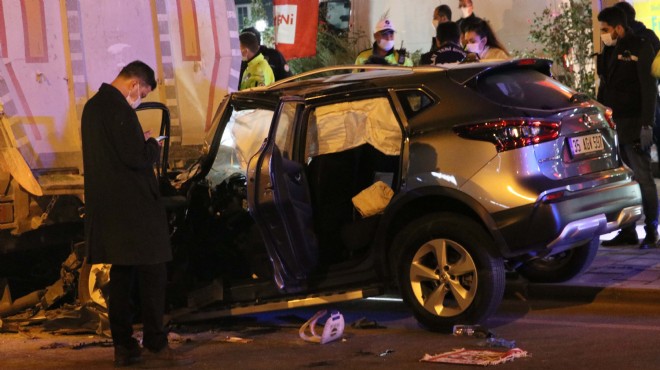 İzmir'de feci kaza: Polis memuru hayatını kaybetti