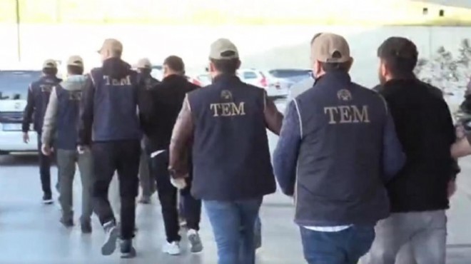 İzmir'de FETÖ'ye kıskaç!