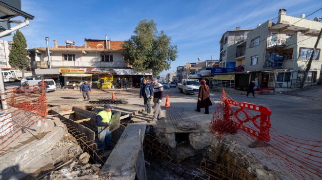 İZSU'dan yağmur suyu ve atık su mesaisi!