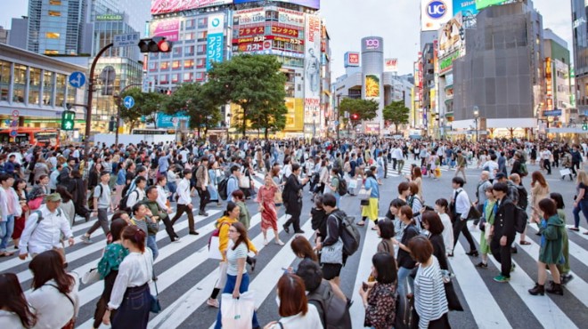 Japonya'da şiddetli deprem!