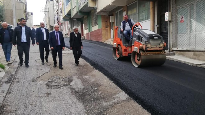 Karabağlar'da asfaltlamalar tam gaz!