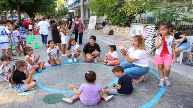 Karşıyaka'da sokaklar şenleniyor