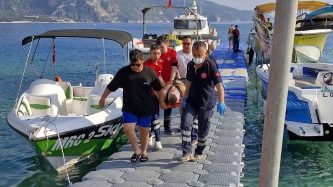 Kelebekler Vadisi'nde tekneden düşen İngiliz turist kurtarıldı