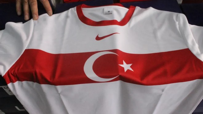 Kemeraltı'na Euro 2024 etkisi… Formalar kapış kapış!