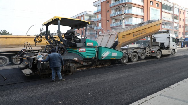 Menderes'te asfalt çalışmaları tam gaz!