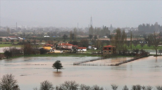 Muğla'da sağanak hayatı olumsuz etkiledi!