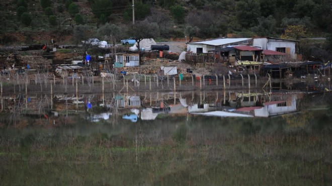 Muğla'da sağanak yağış etkili oldu