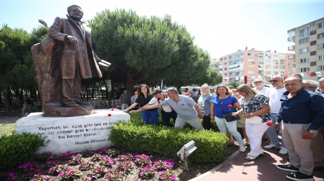 Nazım Hikmet Karşıyaka'da anıldı