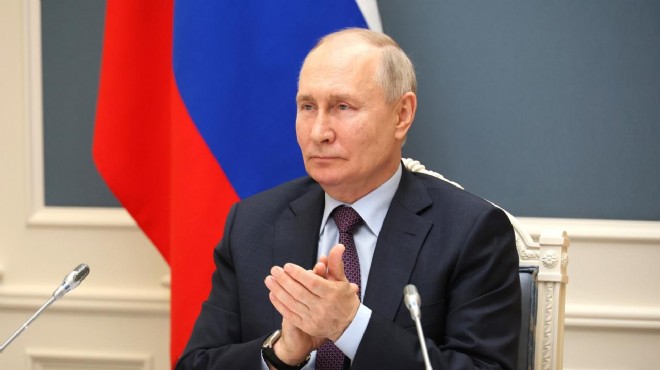 Putin'den yeni yıl mesajı: İleriye gitmeli, geleceği yaratmalıyız