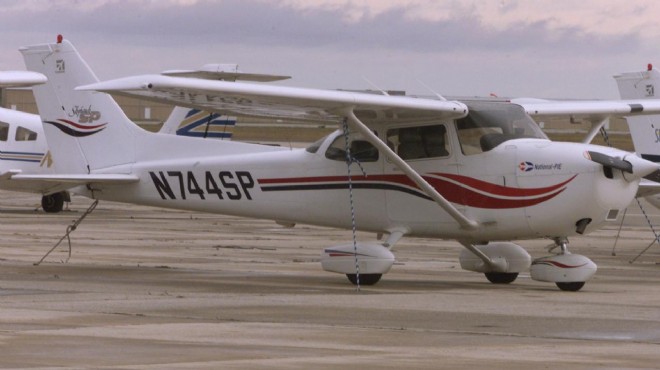 Uçak düştü... 16 yaşındaki pilot öldü!