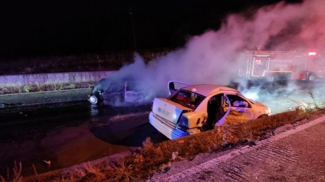 Uşak'ta trafik kazası: 2 ölü, 3 yaralı