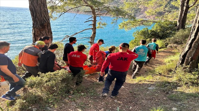 Yürüyüş yaparken mahsur kalmıştı... Ekipler tarafından kurtarıldı