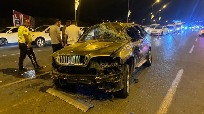 Zincirleme trafik kazası: 12 kişi yaralandı